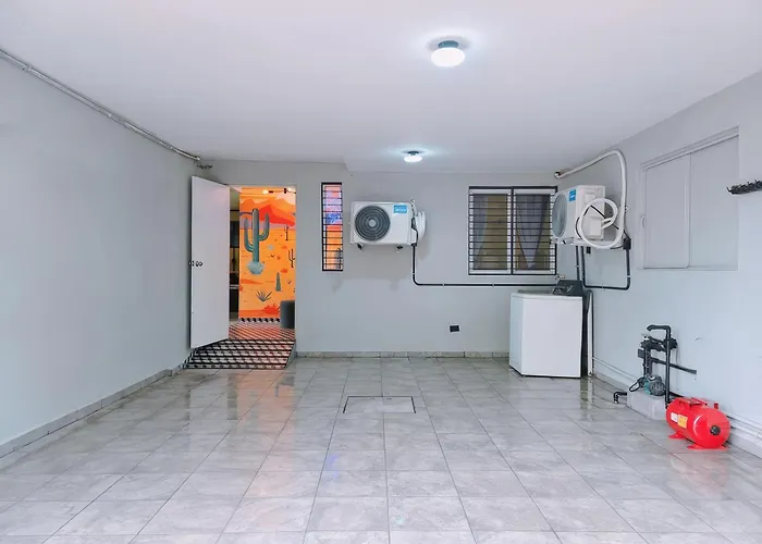 Casa Arbol